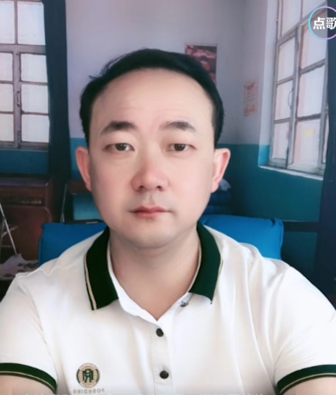 成秀才的第二张照片--海口认干亲服务网